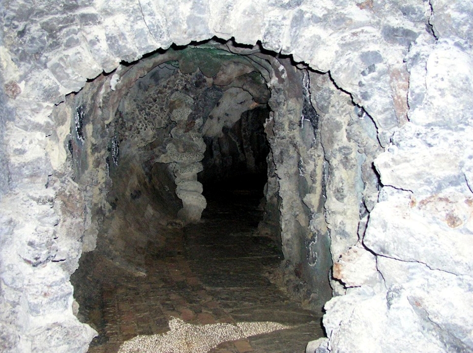 bandon crystal caves